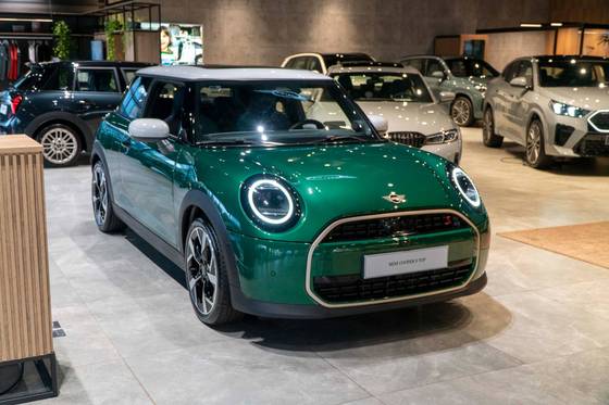 MINI COOPER 2.0 16V TWINPOWER GASOLINA S TOP 2P STEPTRONIC MINI COOPER 2.0 16V TWINPOWER GASOLINA S TOP 2P STEPTRONIC